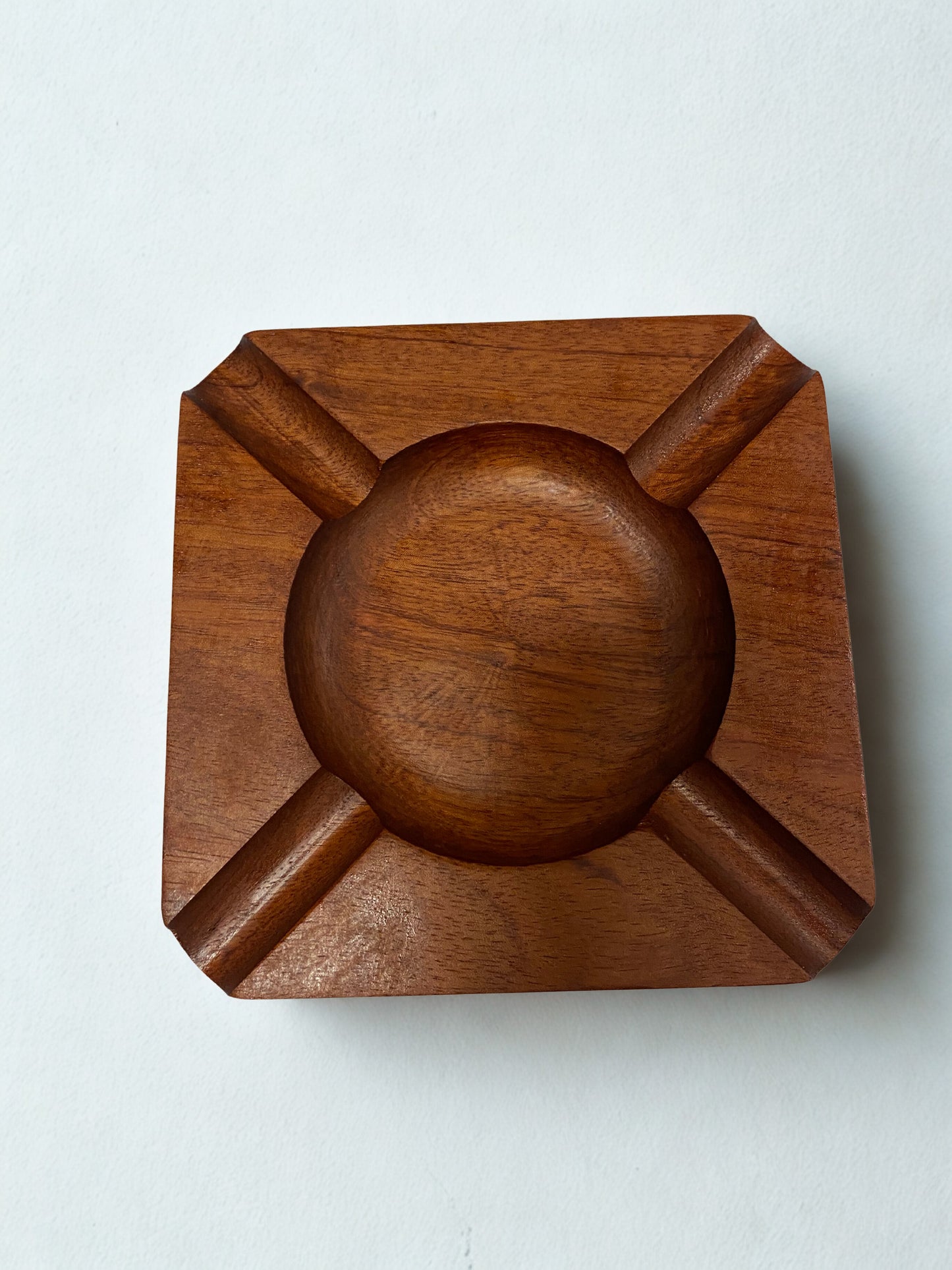 Square Hardwood Cigar Ashtray – Handcrafted Maple Wood