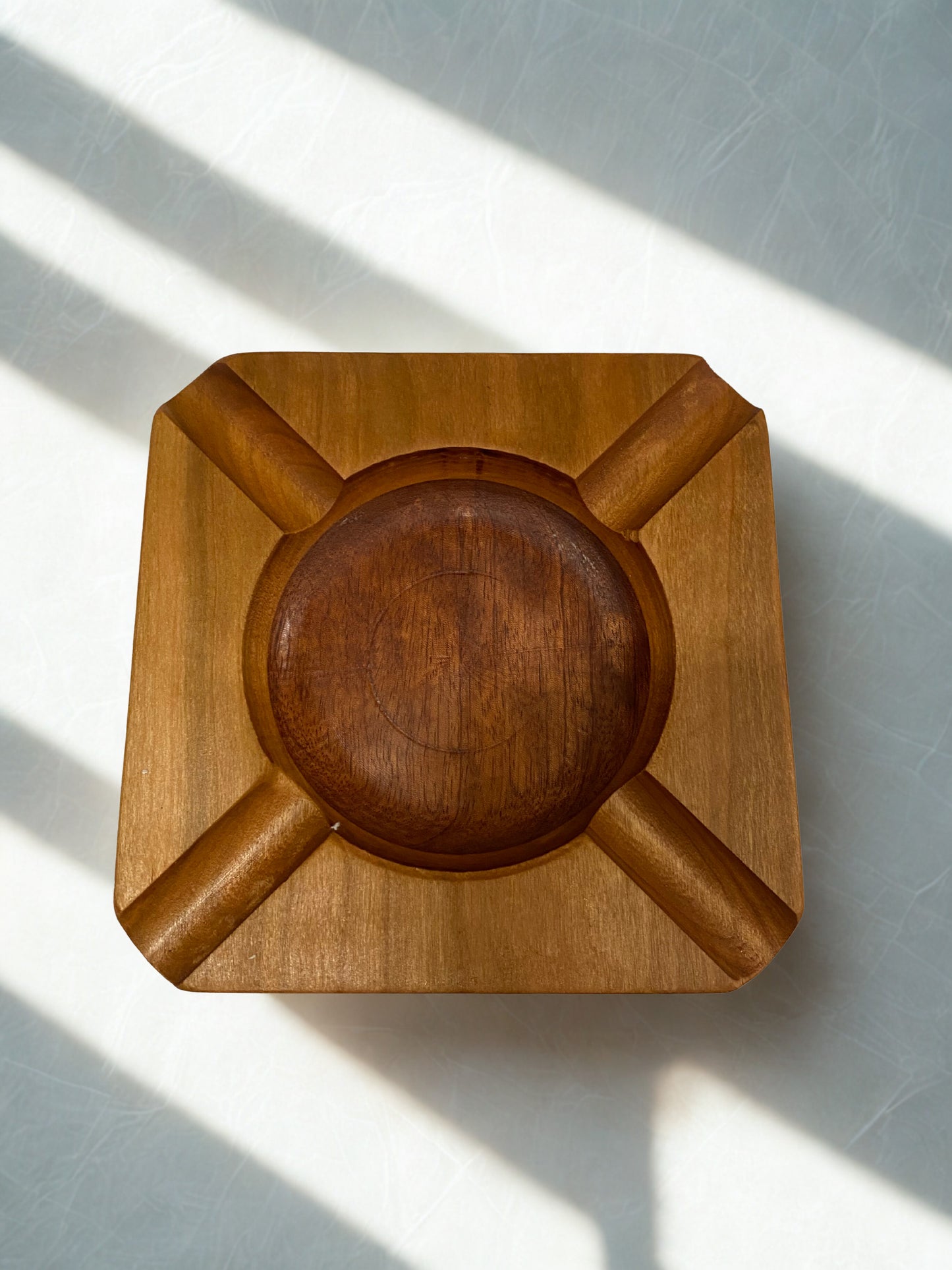 Square Hardwood Cigar Ashtray – Handcrafted Maple Wood